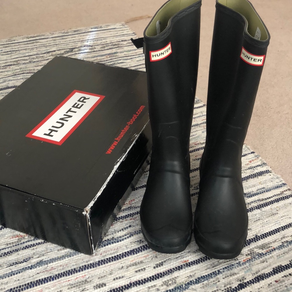 HUNTER RAIN BOOTS (huntress style)